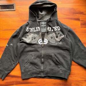 Vintage Ecko Unltd. Skull Rhinoceros Graphic Zip-Up Hoodie Distressed